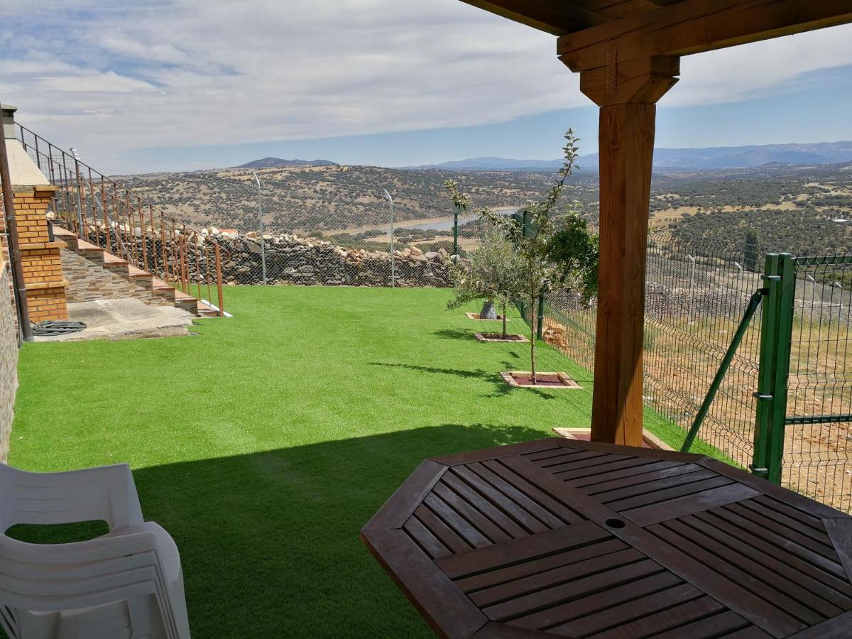 Casa Rural & Spa Mirador De La Covatilla Guijo de Avila Exteriér fotografie